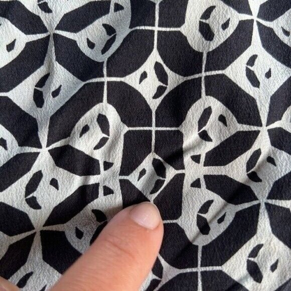 Escada Black Rose Motif Silk Blouse / Flawed - Picture 9 of 10